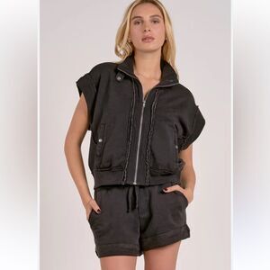 Elan Ainsley black zip up sweatshirt vest NWT